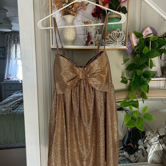 Show Me Your MuMu Metallic Gold Sequin Mini Dress with Front Bow - Picture 4 of 6